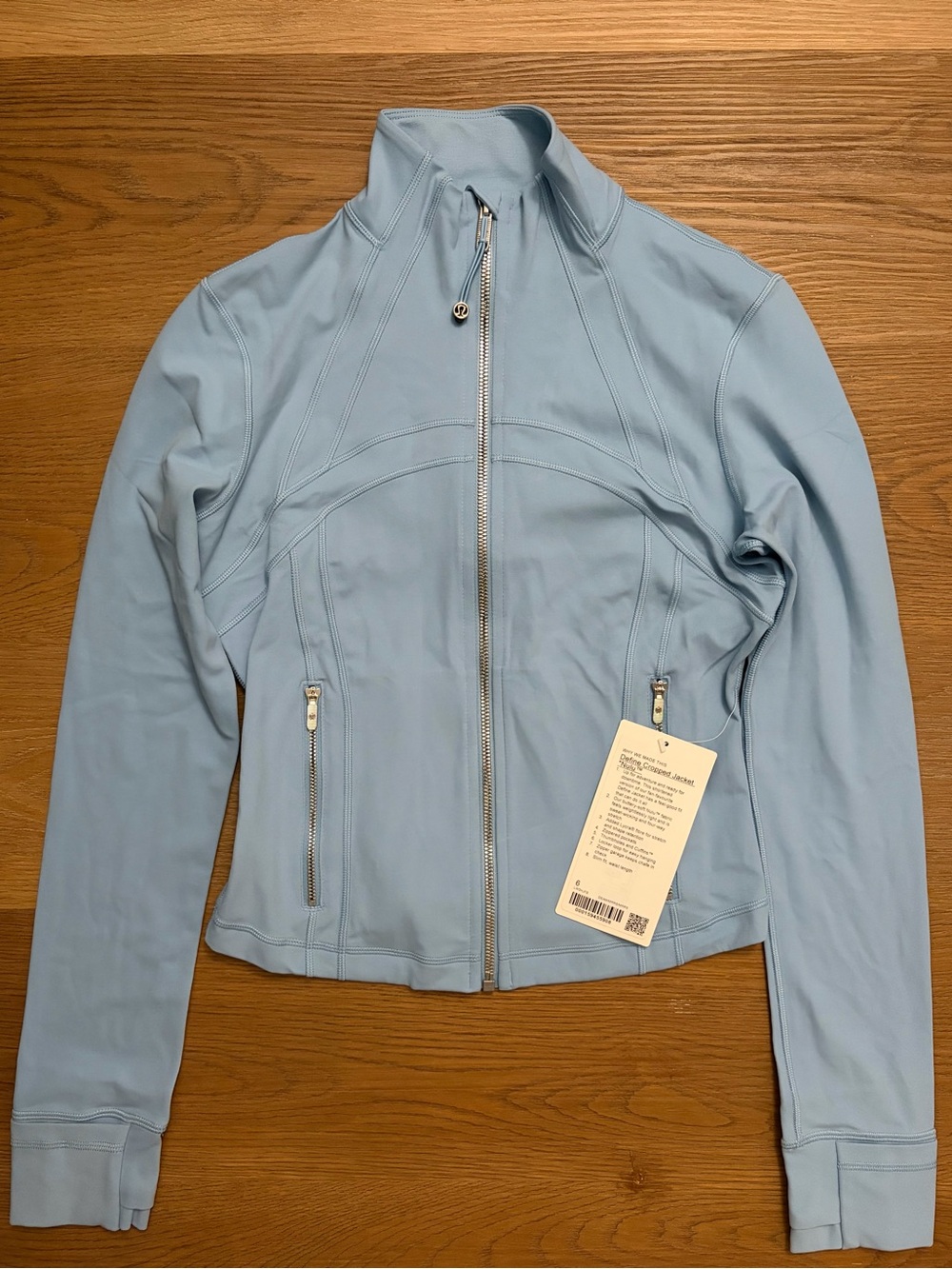 Lululemon Define Cropped Jacket NWT size 6